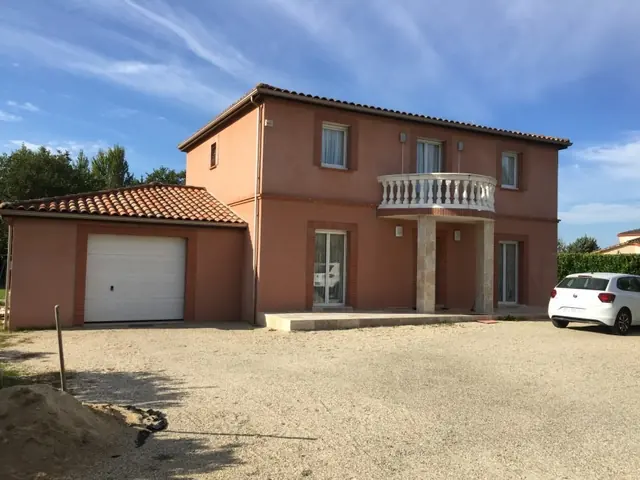 Maison à étage avant les travaux
